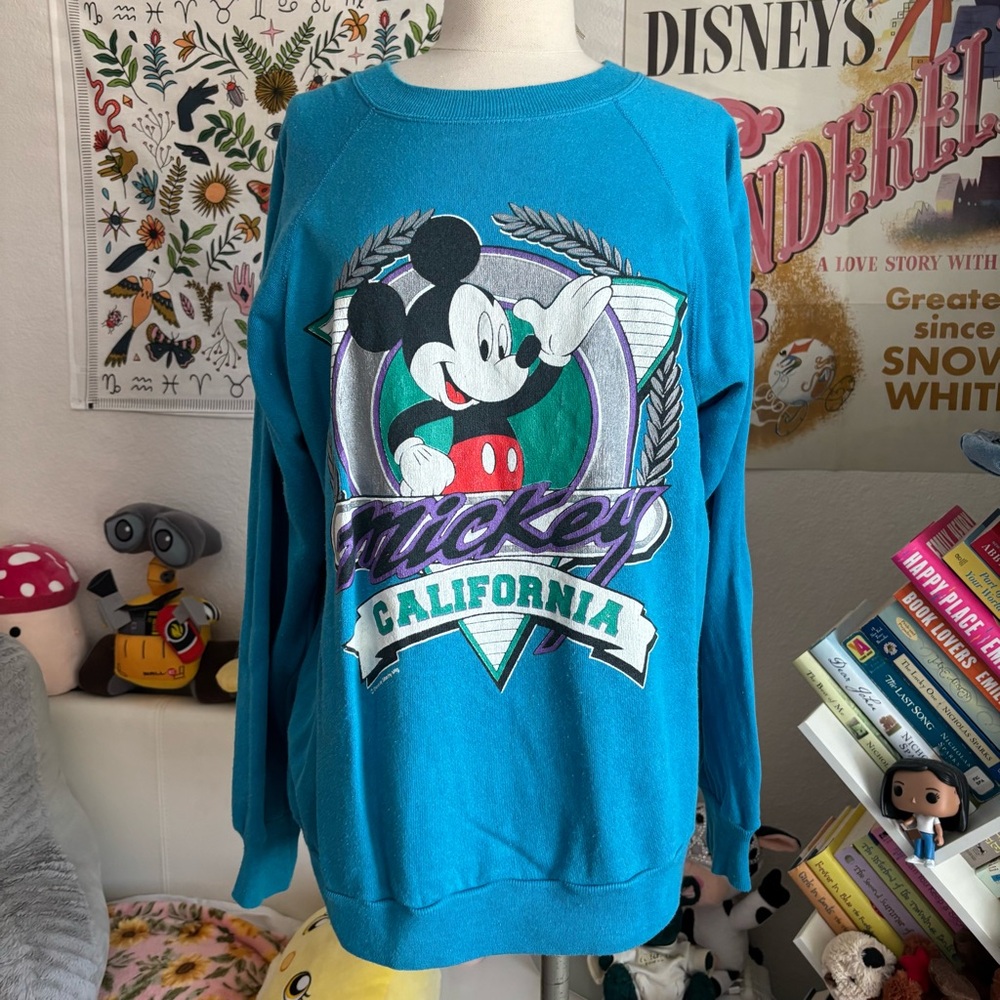 Disney crewneck